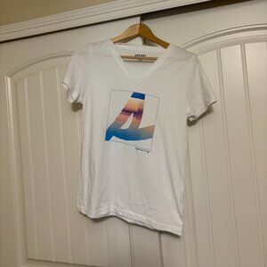 Sperry Graphic T Shirt Small White V Neck Short Sleeve Cotton Polyester Blend